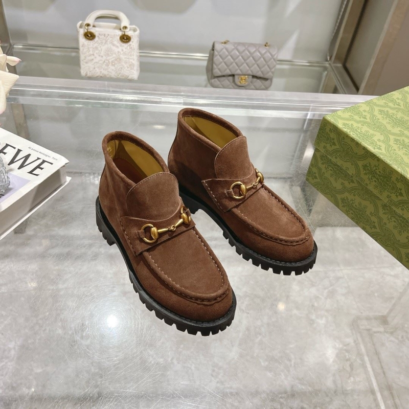 G*u*i boots
